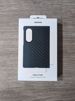Samsung Galaxy Z Fold 8 Carbon Magnet Case