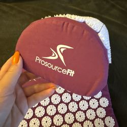 back pain mat with spikes