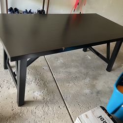 Black Dining Table 