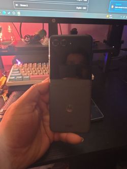 Motorola razr 2024