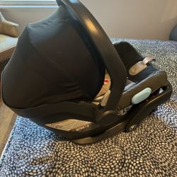 Uppababy Car seat 