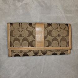 Coach Woman's Wallet Vitange Leather Wallet 