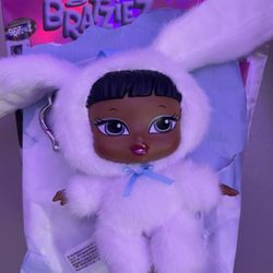 NEW BRATZIEZ - Bunny Boo Sasha