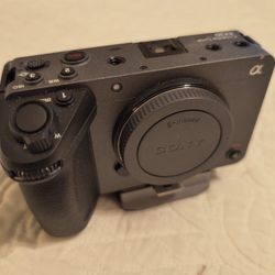Sony FX-30