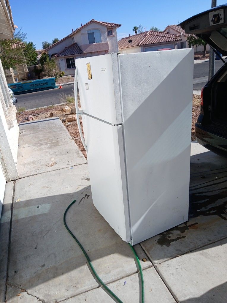 Fridge