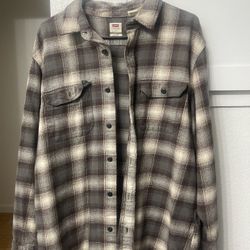 Levi’s Long Sleeve Flannel