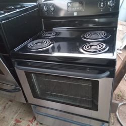 ELECTRIC STOVE'S TWO DIFFERENT ONES SAME PRICE WITH 6 MONTHS WARRANTY TEST THEM BEFORE YOU BUY THEM 