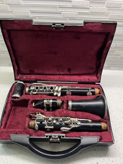 Vintage Buffet Crampon B12 clarinet