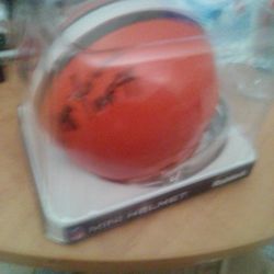 Ozzie Newsome Hall Of Fame 99 Autographed Mini Helmet