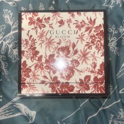 Gucci Perfume 