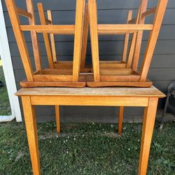 Pub Table With 4 Stools 
