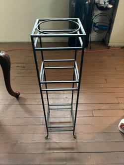 Metal Stand 3ft Tall By 9 Inch By 9 Inch $5.00