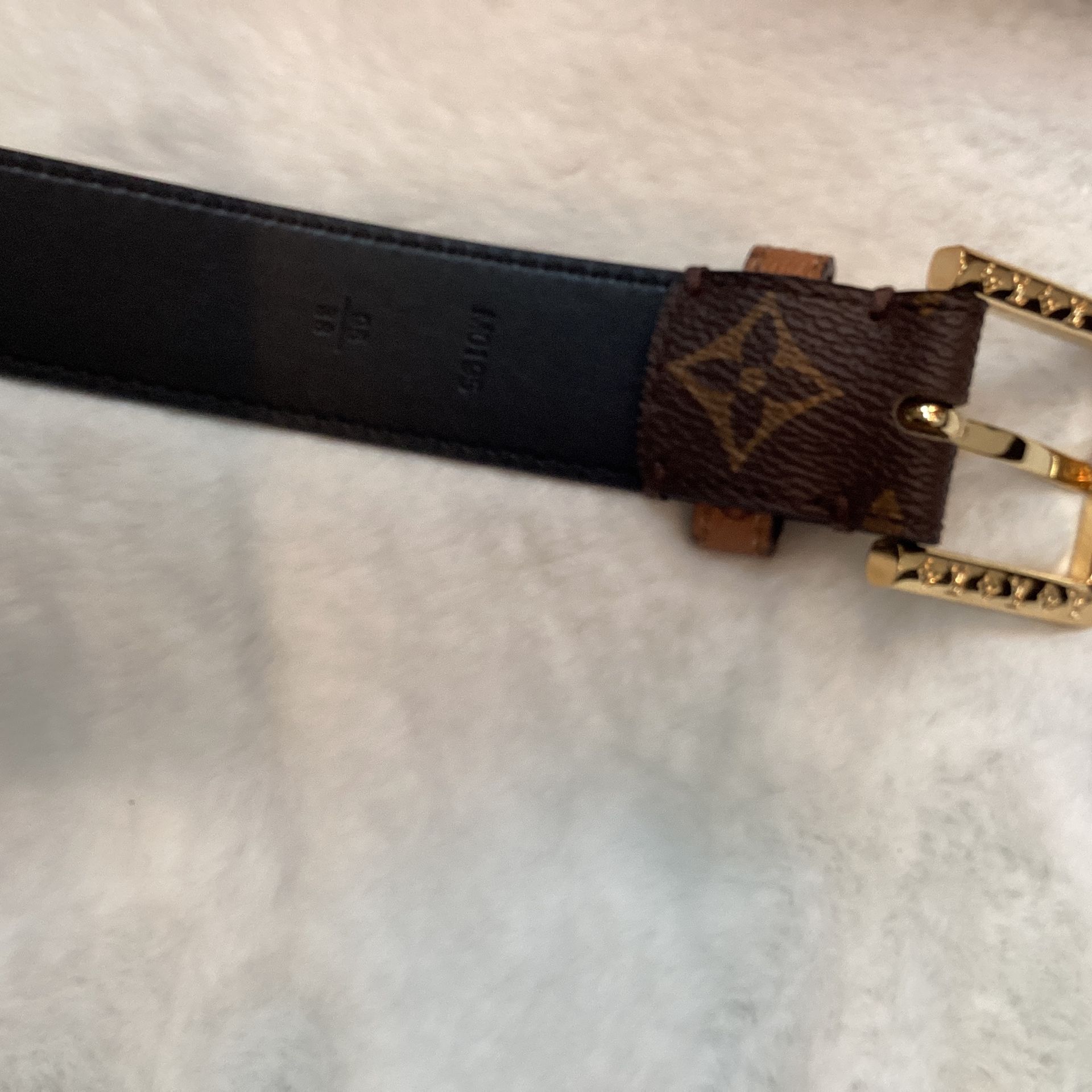 Louis Vuitton Belt Pouch And Keychain