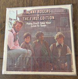 'Kenny Rogers And The First Edition–Ruby, Don't Take Your Love To Town - RS 6352