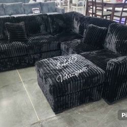 ✅️✅️️✅️4 pc Black  cordury fabric upholstered sectional sofa with ottoman✅️✅️