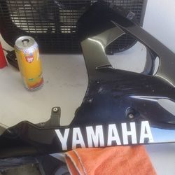 Yamaha R6 Or R6s Right Side  Lower Fairing