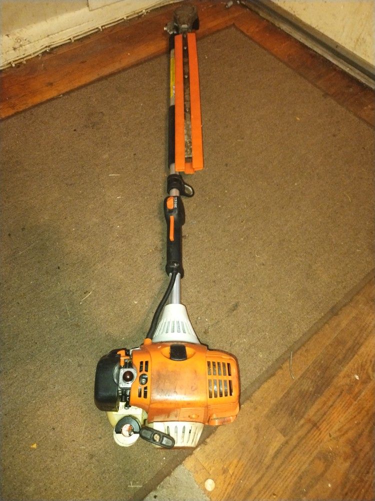 STIHL HL100K EXTENDED HEDGE TRIMMER