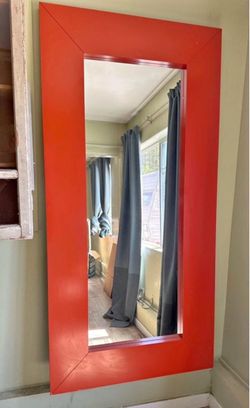 Large Salón Mirror Pick Up Only!