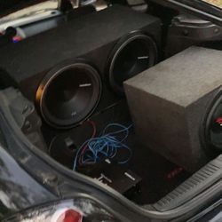 2 15” Rockford Fosgate P2 Subwoofers