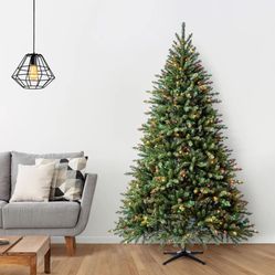 7.5 Foot Christmas Tree
