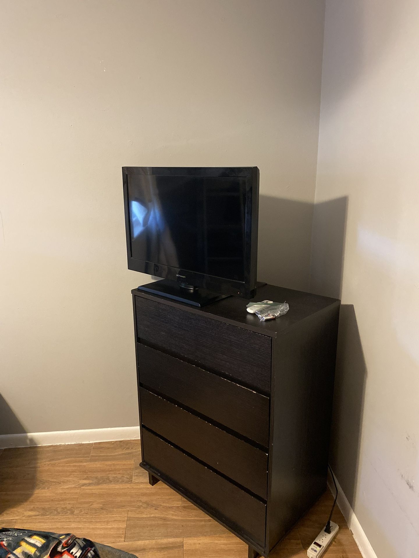 36 Inch Flat Screen