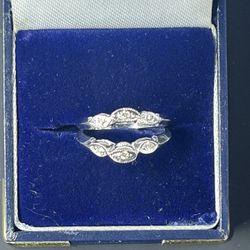 Platinum Diamond Wedding Band Set