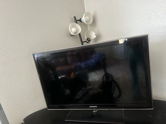 50 inch Samsung TV