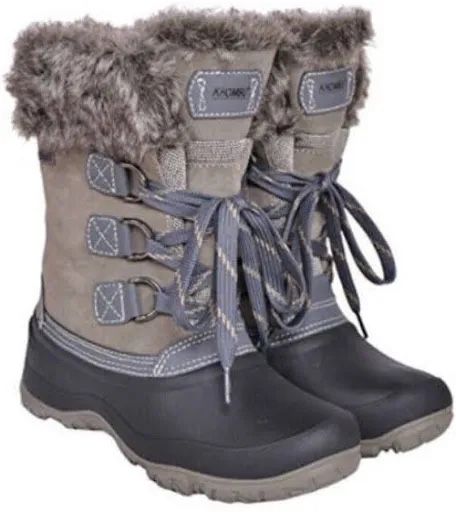Elevate your winter fashion with these stylish and cozy black snow boots from Khombu. Designed to fit women's size 9 feet, these mid-calf boots come l
