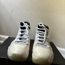 Jordan 11 Legend Blue Size 11