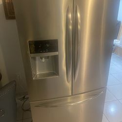 Samsung Refrigerator 