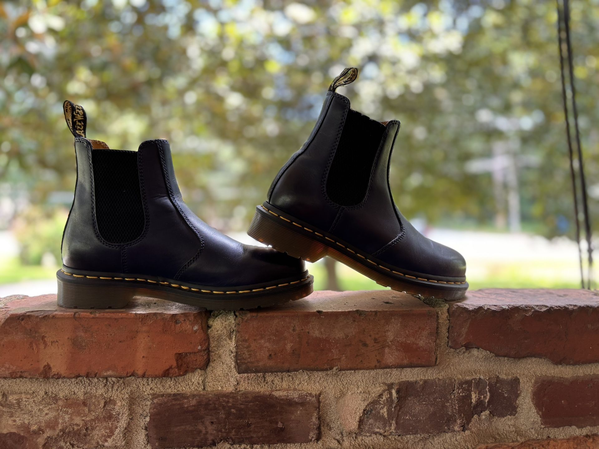Dr. Martens 2976 Leather Chelsea Blue Boots Unisex Size 5