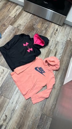 Hoodies children size medium  7/8