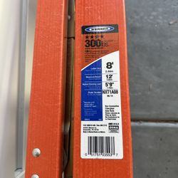 Werner NXT1A08 8ft Heavy Duty Ladder, Rated 300lbs, Fiberglass 