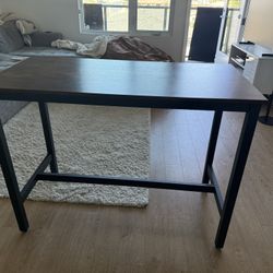Dining Table (no  Chairs) 