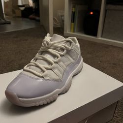 wmns air jordan 11 retro low 'pure violet'