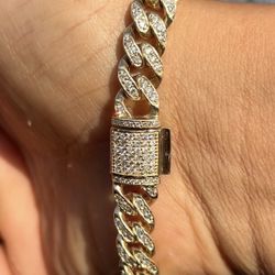 14k Gold Bust Down Bracelet 