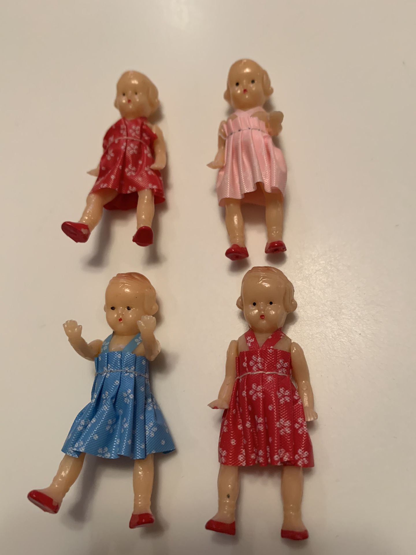 Miniature 2 1/2” Vintage HARD PLASTIC DOLLS made in Hong Kong-age & mfgr Unknown