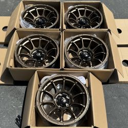 Brand New 5x127 Jeep Wrangler and Gladiator 17” Fuel “Variant” Off-road Wheels