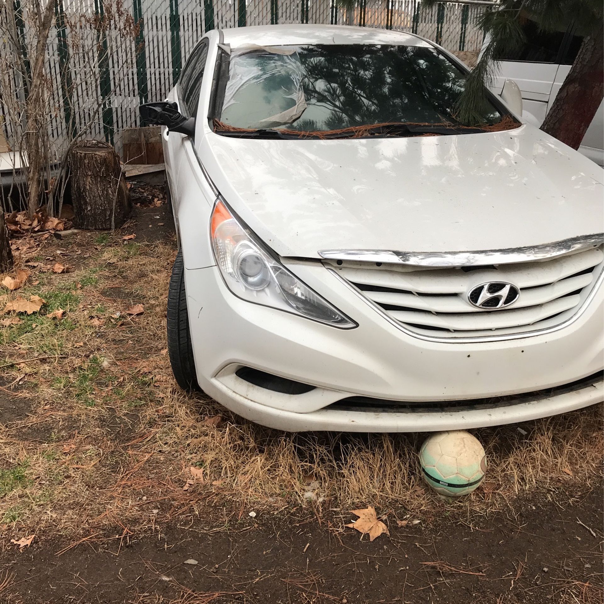 Not Title Not Run 2012 $ 1000 Or OBO Only For Parts Is A Sonata