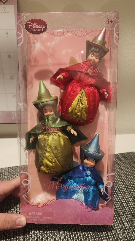 Disney Store Exclusive Sleeping Beauty Godmother Set