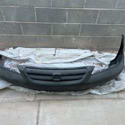 2001 Honda Accord Front Bumper and Right Fender 