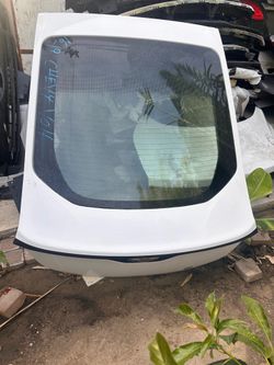 2016-2019 CHEVY VOLT TAILGATE