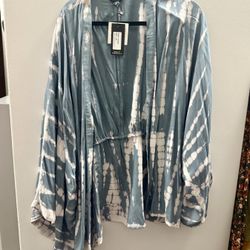 NWT tie Dye Kimono 