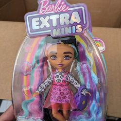 New Extra Mini Barbie Doll
