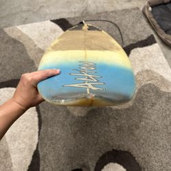 Surfboard 