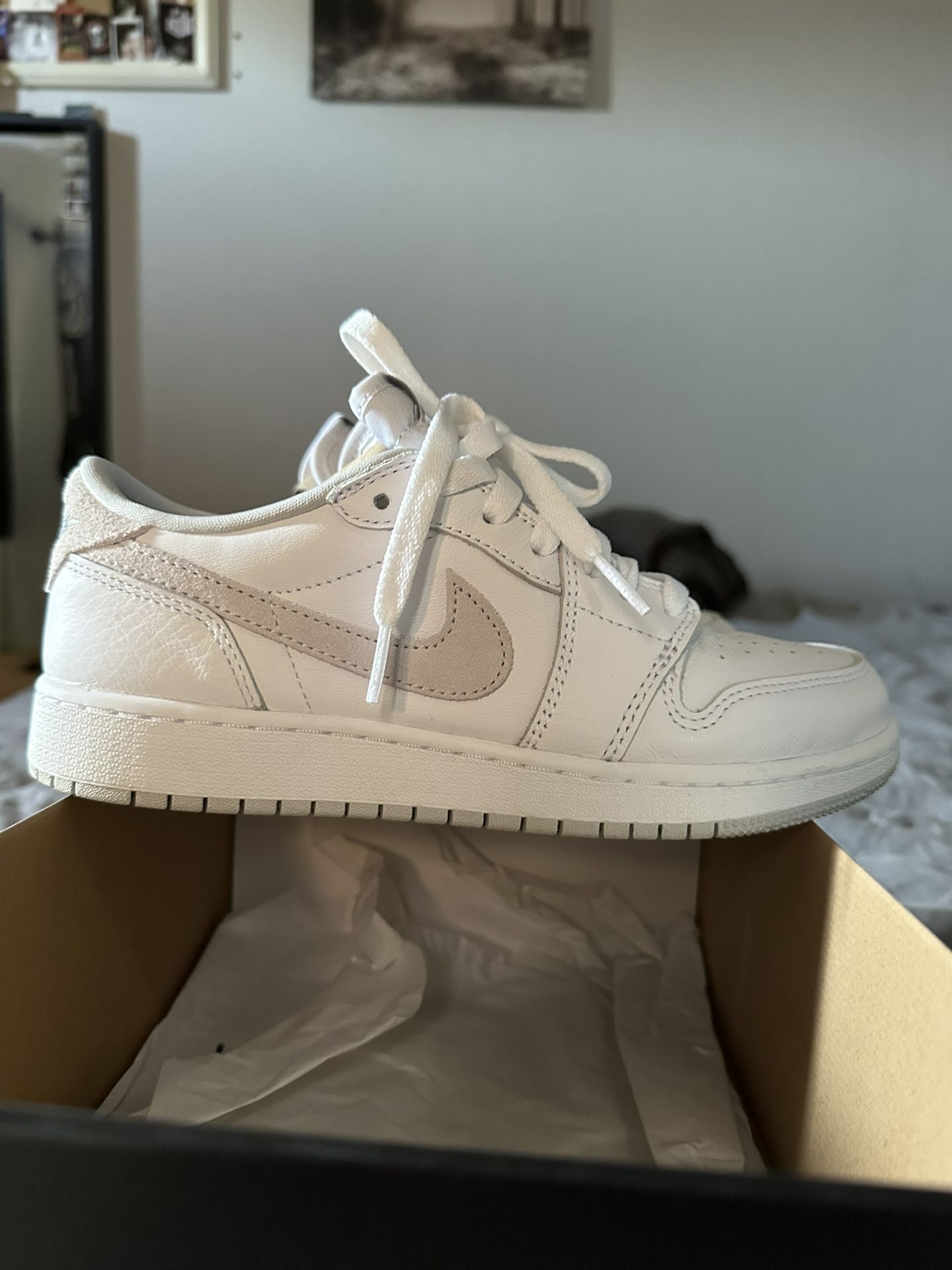Jordan 1 Low OG 7Y Tried On Used Once