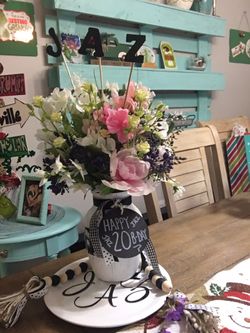 Personalized birthday bouquet 💐 w tray and wood beads garland included get your today makes a great gift 💝