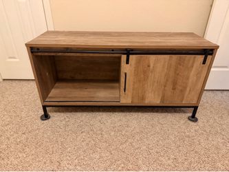 50” 4k Smart TV bundle TV stand and sound bar
