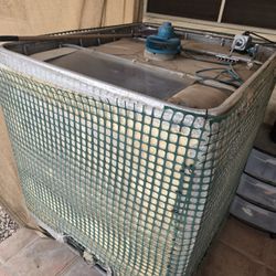 275 Gallon Water Tank IBC Tote