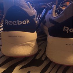 Women Reebok Shoes